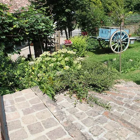 Luna Bed & Breakfast