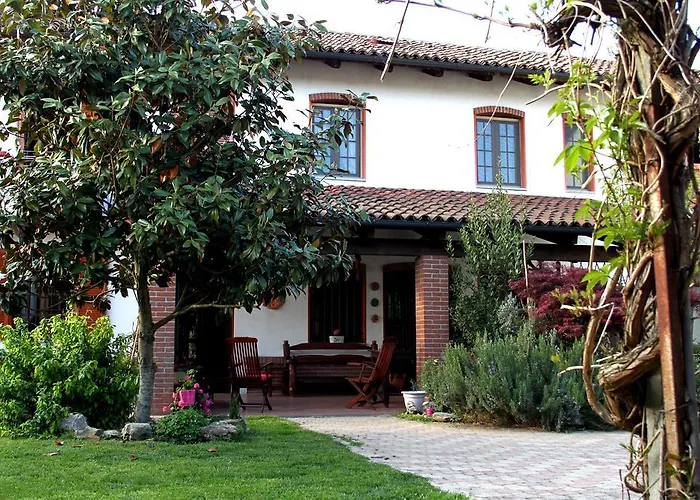 לינה וארוחת בוקר Luna