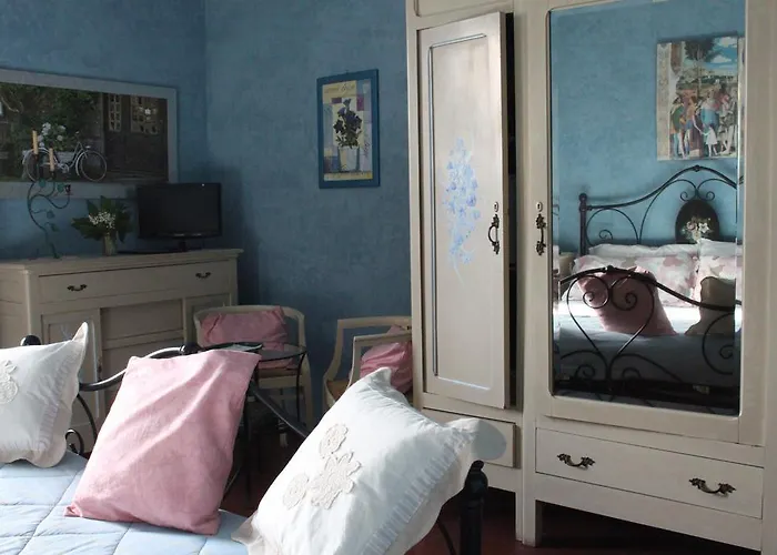 Luna לינה וארוחת בוקר 3*